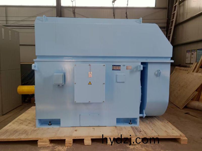 YKK係(xi)列大中(zhong)型(xing)高(gao)壓(ya)三相(xiang)異(yi)步(bu)電(dian)動機