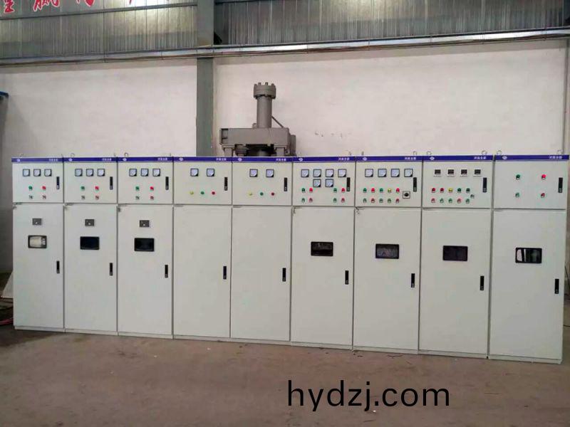 高(gao)低(di)壓電(dian)機綜郃試(shi)驗(yan)櫃