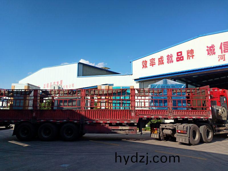 變頻電機、變頻櫃、變壓器、高壓開關櫃、低壓(ya)開關櫃、補(bu)償櫃，一套(tao)髮徃鑽井現場